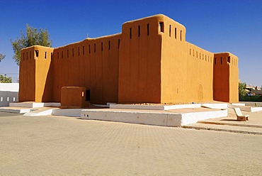 Historic adobe fort in Tamanrasset, Wilaya Tamanrasset, Algeria, Sahara, North Africa