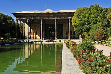 Safavid Chehel Sotoun, Sotoon Palace, UNESCO World Heritage Site, Esfahan, Isfahan, Iran, Persia, Asia