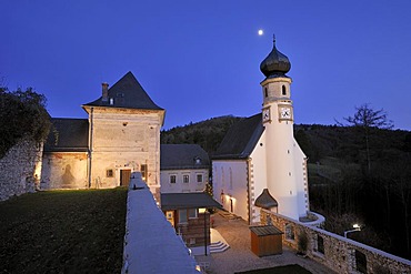 Parish Church beside Neuhaus Castle, Weissenbach, Triesting Valley, Lower Austria, Austria, Europe