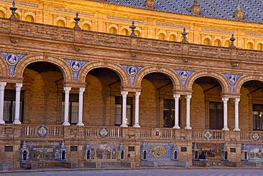 Plaza de Espana in Maria Luisa Park at dusk, Seville, Andalusia, Spain, Europe