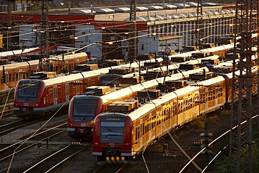 S-Bahn trains, local trains on standby on tracks in front of the station, Essen, North Rhine-Westphalia, Germany, Europe