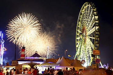 Cranger Kirmes fair, the biggest fair in the Ruhr area, at the Rhine-Herne Canal, Herne, North Rhine-Westphalia, Germany, Europe