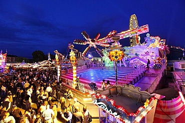 Cranger Kirmes fair, the biggest fair in the Ruhr area, at the Rhine-Herne Canal, Herne, North Rhine-Westphalia, Germany, Europe