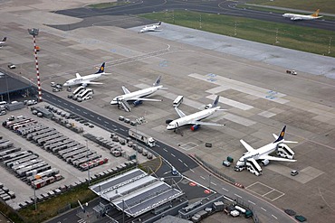 Duesseldorf International Airport, Duesseldorf, North Rhine-Westphalia, Germany, Europe