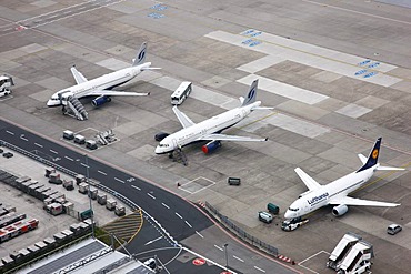 Duesseldorf International Airport, Lufthansa and Bluewings planes parked on the tarmac, Duesseldorf, North Rhine-Westphalia, Germany, Europe