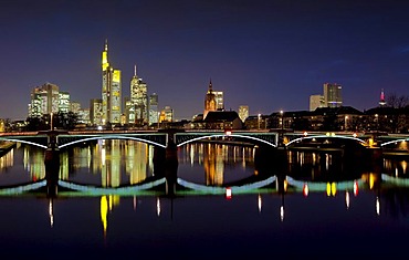 View of the skyline at dusk, Commerzbank, Cathedral, Opera Tower, Frankfurt, Hesse, Germany, Europe