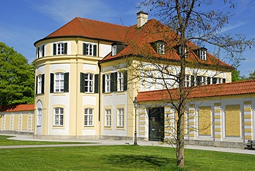 House on the Northern Schlossrondell, Schloss Nymphenburg palace, Neuhausen-Nymphenburg, Munich, Upper Bavaria, Bavaria, Germany, Europe