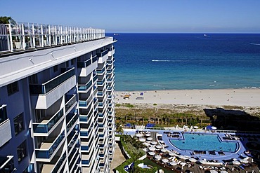 Rooftop pool, Gansevoort South Hotel, Miami, Florida, USA