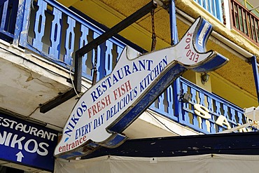 Seafood restaurant in the old town, Castro, Naxos, Cyclades, Greece, Europe