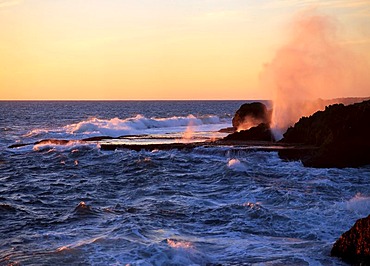 Spume, sunset, Point Quobba, Northwest Australia