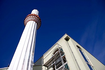 Minaret of the Tuerkiyem Mevlana mosque, Weinheim, Baden-Wuerttemberg, Germany, Europe