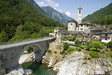 Parish church Madonna degli Angeli, Church of Our Lady of the Angels, Lavertezzo, Ticino, Switzerland, Europe