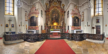 Altar in the Piaristenkirche church in Horn, Waldviertel Region, Lower Austria, Austria, Europe