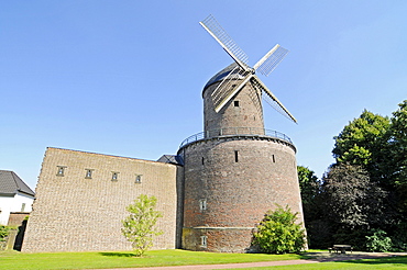 Tower mill, windmill, Kempen, Niederrhein, North Rhine-Westphalia, Germany, Europe