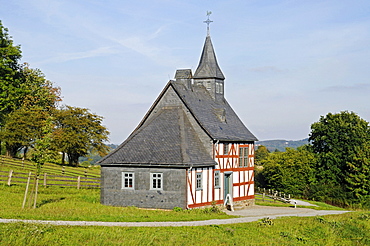 Chapel, chapel school, historic timber-framed building, open-air museum, Westphalian State Museum for Ethnology, Detmold, North Rhine-Westphalia, Germany, Europe