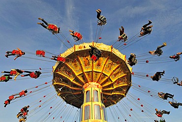 Stuttgart Wellenflug, chairoplane, Cannstatter Volksfest beer festival, Stuttgart, Baden-Wuerttemberg, Germany, Europe