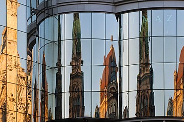 St. Stephen's Square, reflections on Haas House, Vienna, Austria, Europe