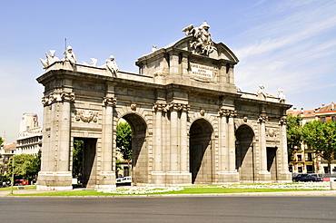 Puerta del Alcala, Alcala Gate, Madrid, Spain, Iberian Peninsula, Europe