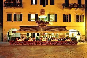 Promenade with street restaurant, Lago Maggiore lake, Cannobio, Piedmont, Italy, Europe