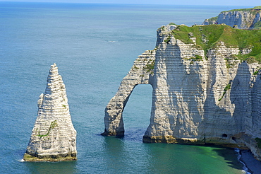 Falaise d'aval, sea cliff, etretat, Cote d'Albatre, Haute-Normandie, Normandy, France, Europe