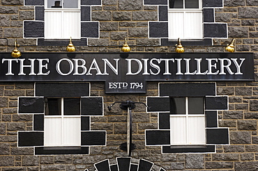 Oban Whisky distillery, 1794, West Highlands, Argyll and Bute, Scotland, United Kingdom, Europe