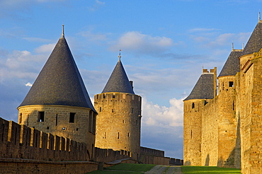 La Cite, Carcassonne medieval fortified town, Aude, Languedoc-Roussillon, France, Europe