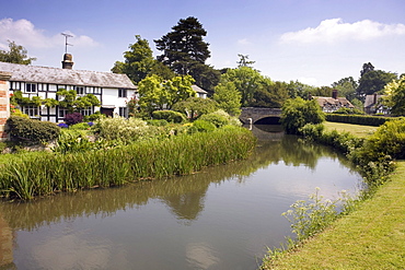 Eardisland village, with timber framed houses, part of The Black and White Village Trail, Herefordshire, England, United Kingdom, Europe