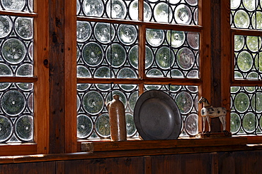 Crown glass or leadlight windows, Fuessinger House from Siebratsreute, Wolfegg Farmhouse Museum, Allgaeu, Upper Swabia, Baden-Wuerttemberg, Germany, Europe