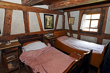 Beds in the servants' bedroom, historic bakery from 1730, Wolfegg Farmhouse Museum, Allgaeu, Upper Swabia, Baden-Wuerttemberg, Germany, Europe