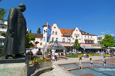 Kneipp monument, Bad Woerishofen, Allgaeu, Bavaria, Germany, Europe