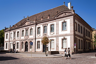 Conseil Souverain, supreme judicial authority and the Parliament of Alsace, now the seat of the provincial court, built by the architects Chassain and de Rungs, Colmar, Alsace, France, Europe