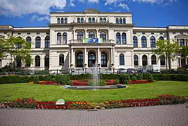 Zoo Society House at the zoo, Alfred-Brehm-Platz, Frankfurt am Main, Hesse, Germany, Europe