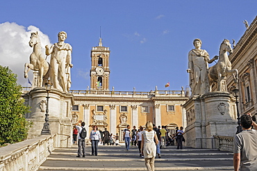 Cordonata, stairway to the Capitoline Hill Square, with Dioskouroi statues of Castor and Pollux, Rome, Lazio, Italy, Europe