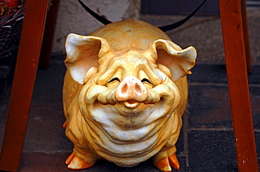 Pig figurine in front of a tavern, Bamberg, Upper Franconia, Bavaria, Germany, Europe