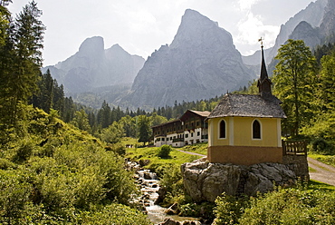 Kaisergebirge mountains, Kufstein, Austria, Europe