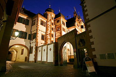 Weinheimer Castle with the entrance to the Market Square at dusk, Weinheim, Zweiburgenstadt, Two-Castle city on the Bergstrasse, Baden-Wuerttemberg, Germany, Europe