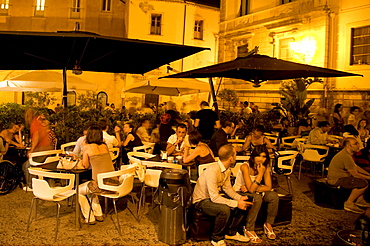 Lounge bar on the Piazzetta San Roca square, night life in the old town Ortigia of Siracusa, Sicily, Italy, Europe