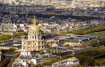 Cityscape of Paris with the dome of Les Invalides, Paris, France, Europe