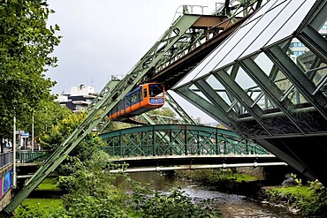 Wuppertal Schwebebahn, suspended monorail, Wuppertal, North Rhine-Westphalia, Germany