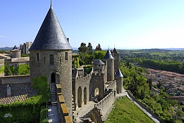 Fortress of Carcassonne, UNESCO World Heritage Site, Carcassonne, Languedoc-Roussillon, France, Europe