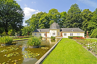 Lily pond, park, adjoining building, palace, museum, Bad Berleburg, Siegen Wittgenstein district, North Rhine-Westphalia, Germany, Europe