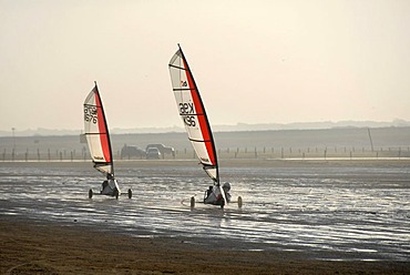 Two sail wagons on the beach, land sailing, sand yachting, Weston super Mare, Somerset, England, Great Britain, Europe