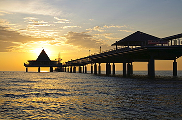 Pier in the Heringsdorf seaside resort, at sunrise, Usedom Island, Mecklenburg-Western Pomerania, Germany, Europe