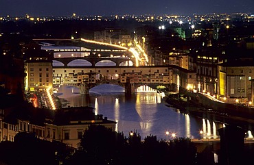 Ponte Vecchio, old bridge and Arno River, Florence, Tuscany, Italy, Europe