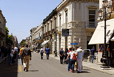 Corso Garibaldi, Reggio di Calabria, Calabria, Italy, Europe