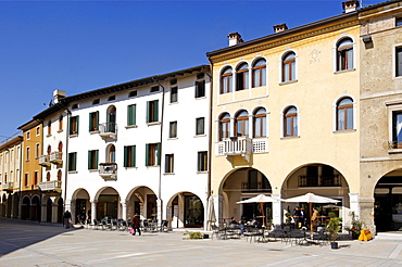 Piazza del Populo, Sacile, Friuli-Venezia Giulia, Italy, Europe