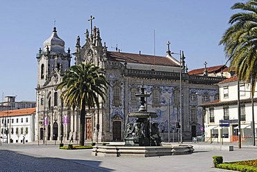 Igreja do Carmo church, Porto, North Portugal, Europe