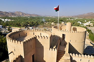 Historic adobe fortification Rustaq Fort or Castle, Hajar al Gharbi Mountains, Batinah Region, Sultanate of Oman, Arabia, Middle East