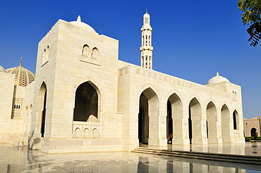 Sultan Qaboos Grand Mosque, Muscat, Sultanate of Oman, Arabia, Middle East