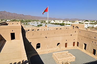 Historic adobe fortification Al Awabi Fort or Castle, Hajar al Gharbi Mountains, Batinah Region, Sultanate of Oman, Arabia, Middle East